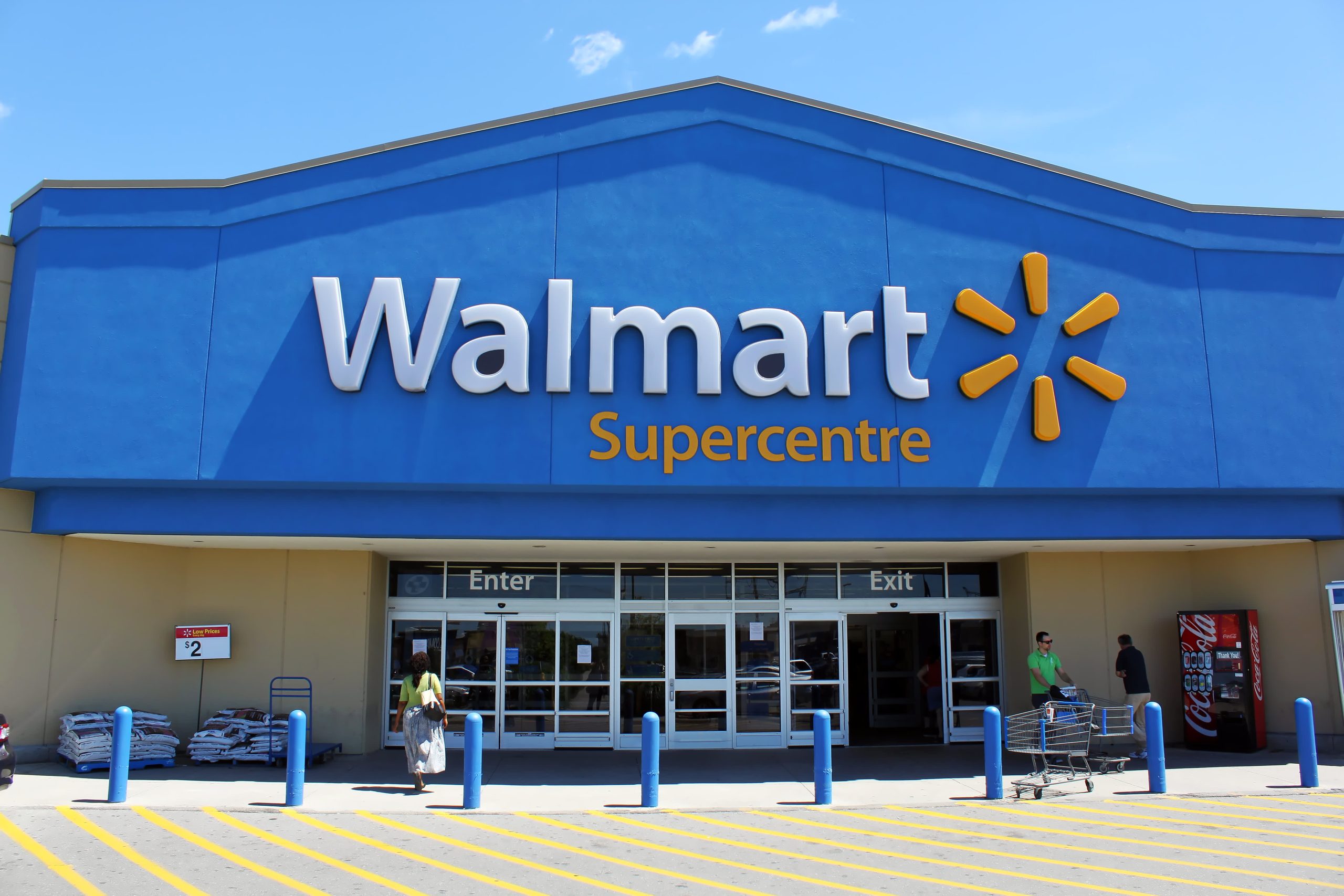 Thương vụ chia cổ tức của Tập đoàn bán lẻ Walmart 20230408_Investo_Yen-Anh_Thuong-vu-Walmart_1-scaled