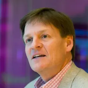 b3d5605913528a5acc10c86d3e359e124b 28 michael lewis.rsquare.w400