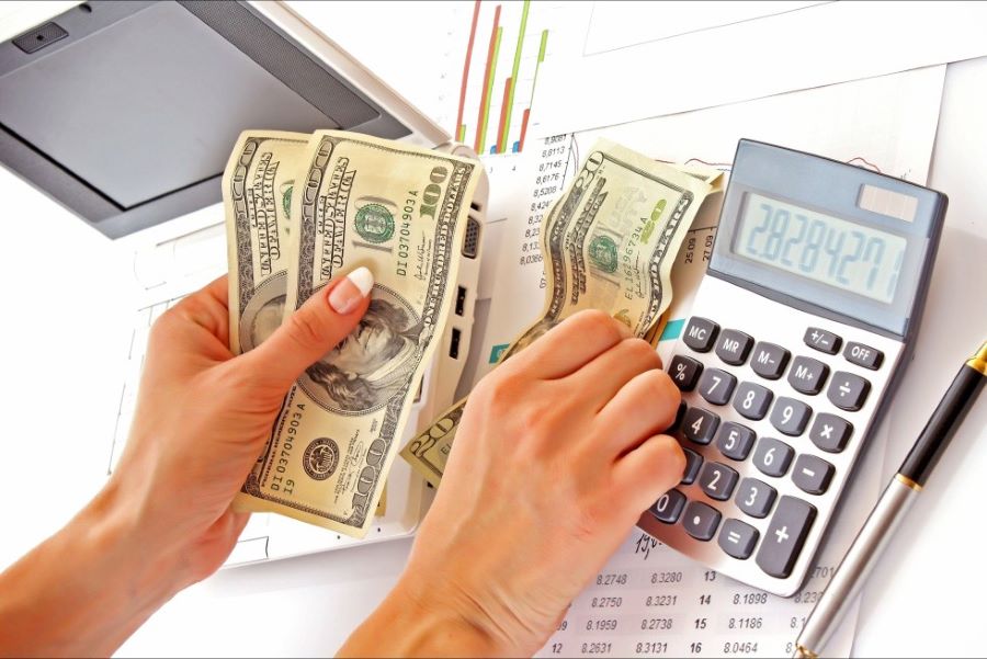 Tiền Vật Chất Và Tiền điện Tử