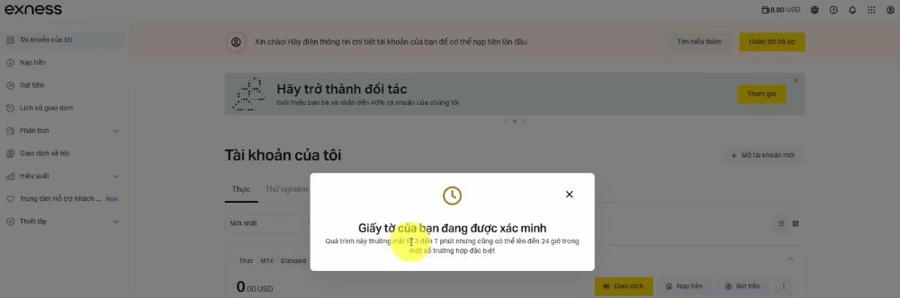 Chờ Exness xác minh