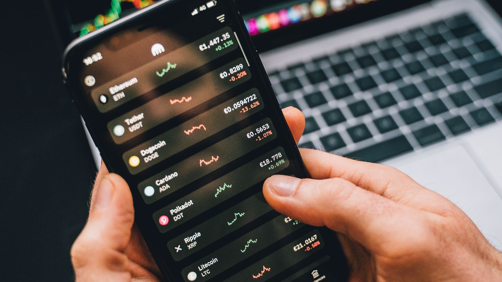 Mô hình Lá Cờ trong phân tích kỹ thuật Forex (minh họa 3)