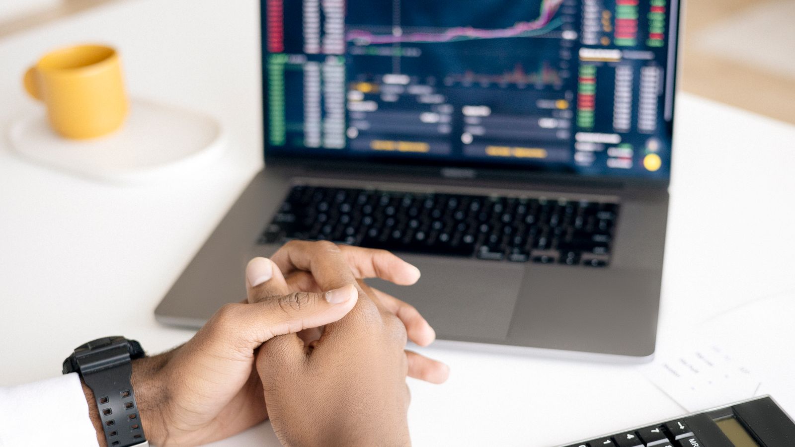 Mô hình Lá Cờ trong phân tích kỹ thuật Forex (minh họa 4)